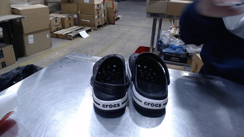 LikeNew_Crocs unisex adult Men's and Women's Crocband Cl_Black8 Women/6 Men