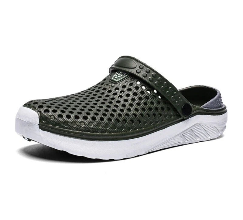 Classic Summer Beach Clog Slipper Men Unisex Anti-Slip ultra light sandals Women