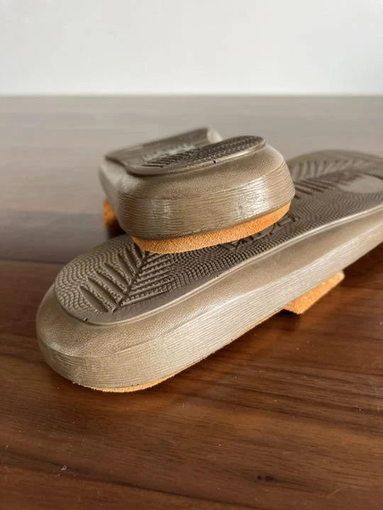 Island Slipper United Arrows Orange Suede Sandals 11 US/UK Mint with Box
