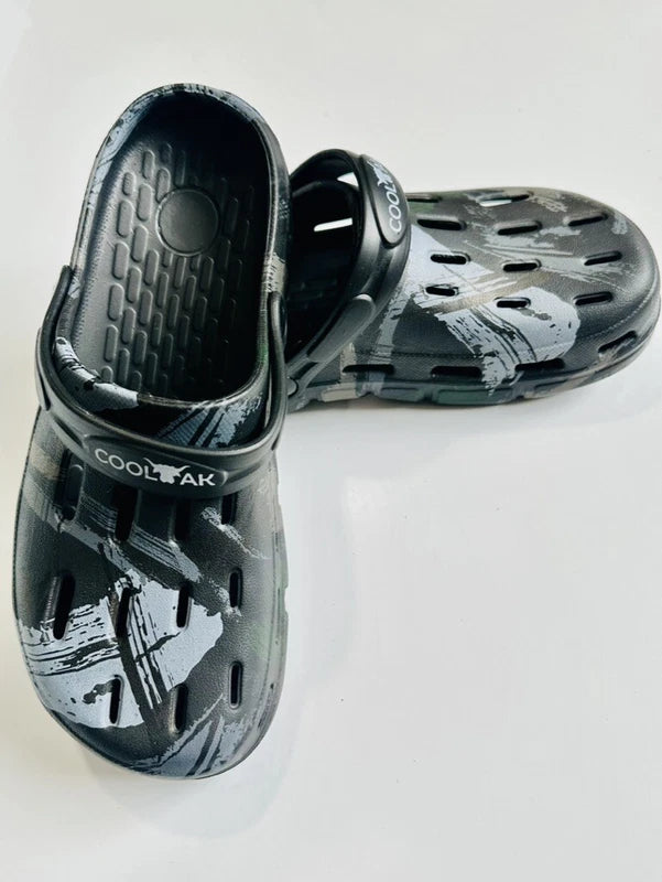 CoolYak Garden Clogs Women  Sandals Beach Slippers Swimming Slip Resistant
