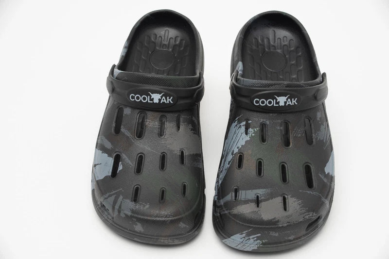 CoolYak Garden Clogs Women  Sandals Beach Slippers Swimming Slip Resistant