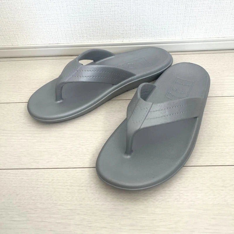 Island Slipper EVA Sandals Silver Size 10 US 28cm Mint with Box