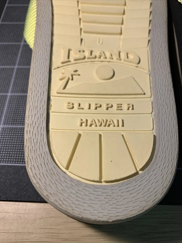 Island Slipper Hawaii Vintage Size 6 Men’s 7 1/2 Women’s Black Neon